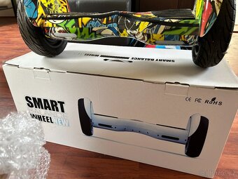Hoverboard grafitty s bluetooth reproduktorem - 5