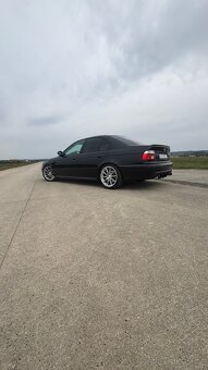 Bmw e39 525i individual - 5