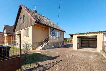Prodej rodinného domu 4+1 s prostorným suterénem, garáží a v - 5