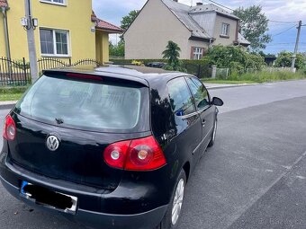 Prodám Volkswagen Golf V 1.9 TDI . - 5