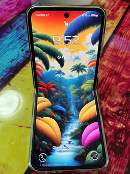 Zflip 6, hodinky,sluchátka - 5