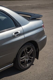 Subaru Impreza 2.0R - 5