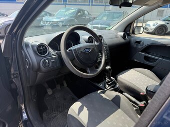 Ford Fiesta 1.3i - 5