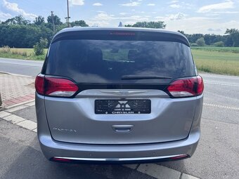 Chrysler Pacifica 3,6 Limited DVD 360 čočka 2017 DPH - 5