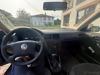 VW GOLF IV - 5