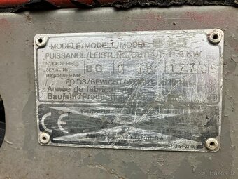 JAPONSKÝ MINIBAGR YANMAR B15 1500KG - 5