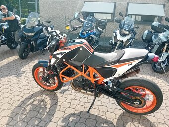 KTM 690 DUKE R - 5