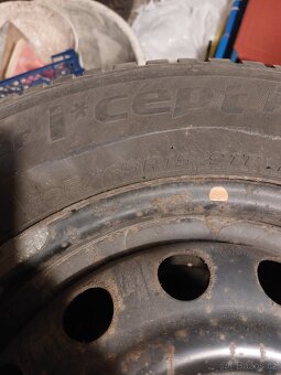 Kola se zimní pneu 195/65 R15 - 5