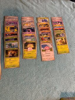 Pokémon TCG karty - neopakující se balík - 5