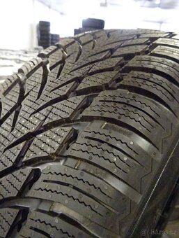 Zimní pneu Nokian WR SUV 4, 235/60/18 107V, 4 ks - 5