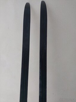 Běžecké lyže a hůlky na klasiku vel.180 - 5