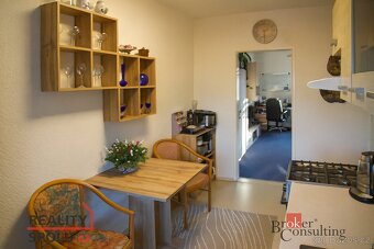 Prodej, byty/2+1, 63 m2, Myslbekova 955, 36301 Ostrov, Karlo - 5