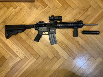 Specna Arms SA-A03 ONE™ (MK18) + kompletní výbava — výborný - 5