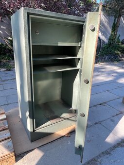 Ohnivzdorný trezor - 5