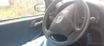 Prodám Fiat Stilo 1.2.I.E. 16V platné STK. - 5