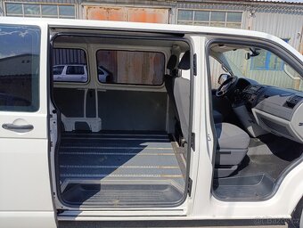 Volkswagen Transporter 2.0 TDi DSG long 9míst 103kw - 5