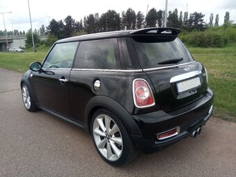 MINI COOPER S 135KW,MAX VÝBAVA - 5