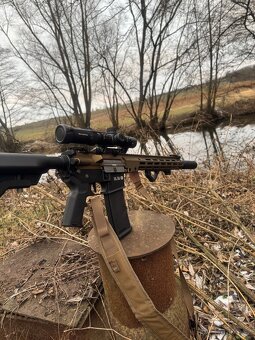 Prodám Airsoft Ar15 - 5