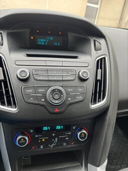 Ford Focus - 5