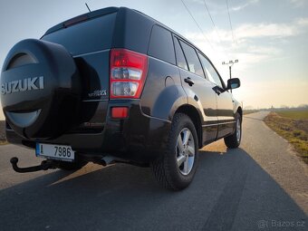 suzuki grand vitara 2,0i - 5