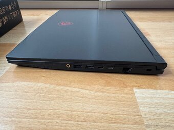 MSI GF65 Thin 9SD - 5