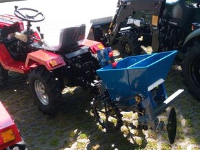 GLOBSS - mini zahradní traktor 4x4 - 5
