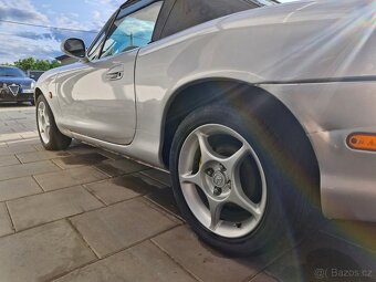 Mazda MX-5 (Miata) 1.6 NBfl - 5