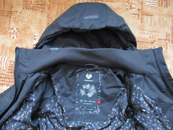 Dámský černý zimní kabát Ragwear S 36 - nový - 5