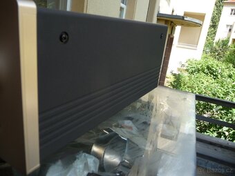 Accuphase E-406V High End integrovaný zesilovač FB - 5