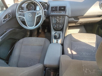Opel Meriva B 1.4 ( A14XER ) 74kW r.2010 šedá na náhradní dí - 5