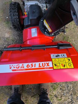 Sněhová fréza Vega 651 Lux 6,5 HP - 5