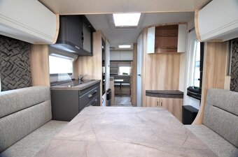 Karavan Hobby De Luxe 515 UHK - 5