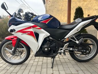 Honda CBR 250R - 5