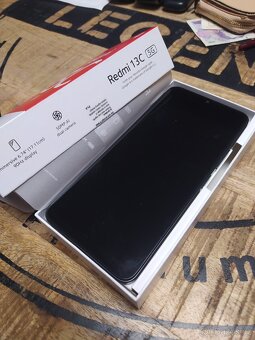 ÚPLNĚ NOVÝ TELEFON REDMI 13 C - 5