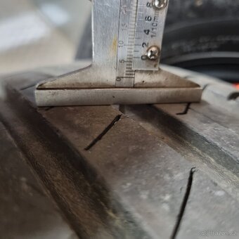 4x Letní 195/65 R15 2x6, 2x5mm
- 5