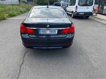 BMW 740D 225 KW - 5
