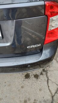 Kia Carens 2.0 CRDI - 5