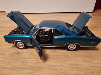 ACME PONTIAC GTO - 1:18 - 5