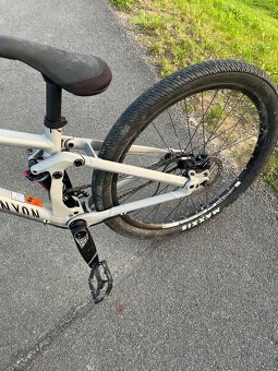 Slopestyle kolo Canyon stitched 720 pro - 5