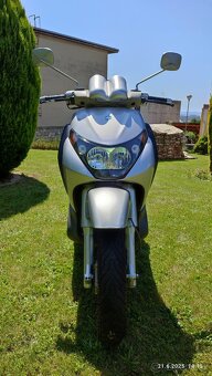 Prodám Piaggio beverly 125 - 5