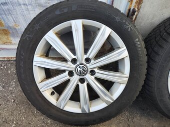 17"zimní alu sada Stockholm 5x112 origo VW Touran 2 215/55 - 5