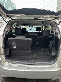 Toyota Corolla verso 2,2d. 7mist. - 5