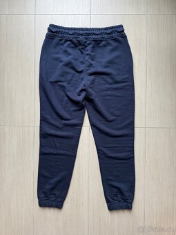 Tepláky GANT, vel. M, nové s visačkou - 5