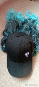 Nová kšiltovka s vlasy - 5