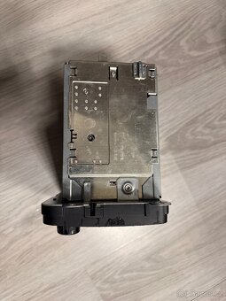 Autorádio VW Passat, Jetta, Golf, Touran, Caddy - 5