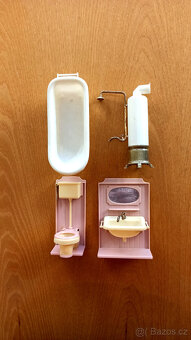 Ložnice a koupelna pro panenky - 5