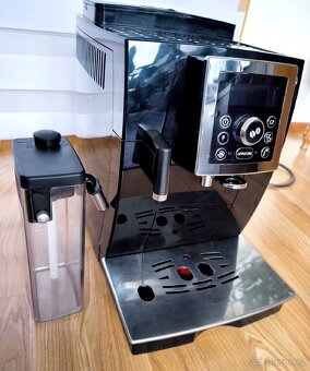 Automatický kávovar DeLonghi Cappuccino ECAM 23 - 5