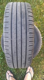 Continental 215/55r17 v - 5