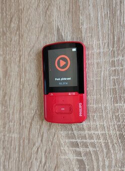 MP3 PŘEHRÁVAČ S RÁDIEM PHILIPS GoGEAR VIBE 4 GB - 5