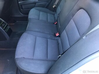 Superb 2 Combi Elegance 2.0 TDi 103Kw, RV 2010 - 5